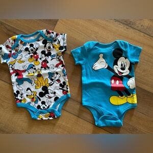Set of Disney Baby Onesies Size 6/9 Months Excellent Condition! Short Sleeve